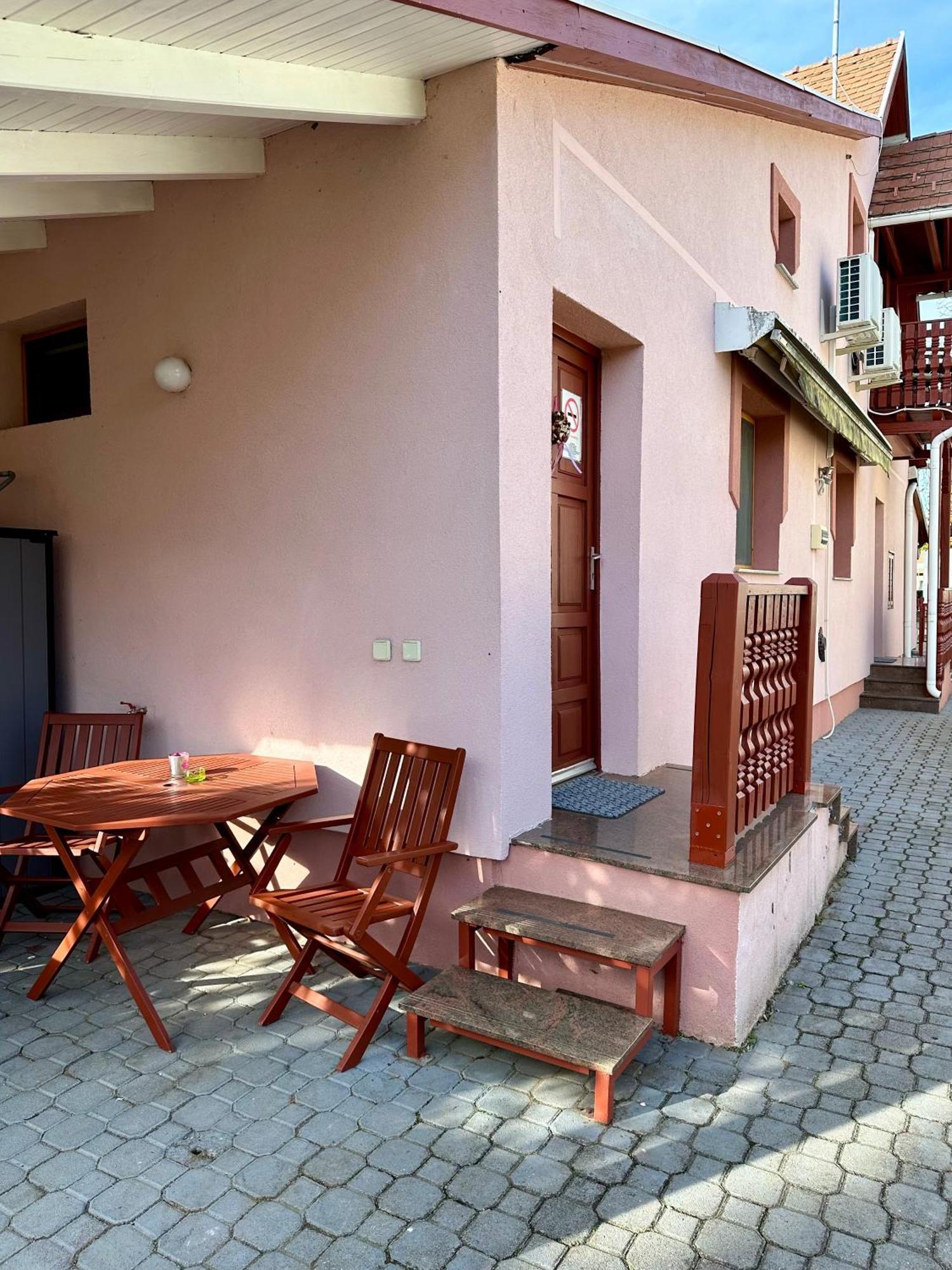 Andrea Apartman Бік Екстер'єр фото